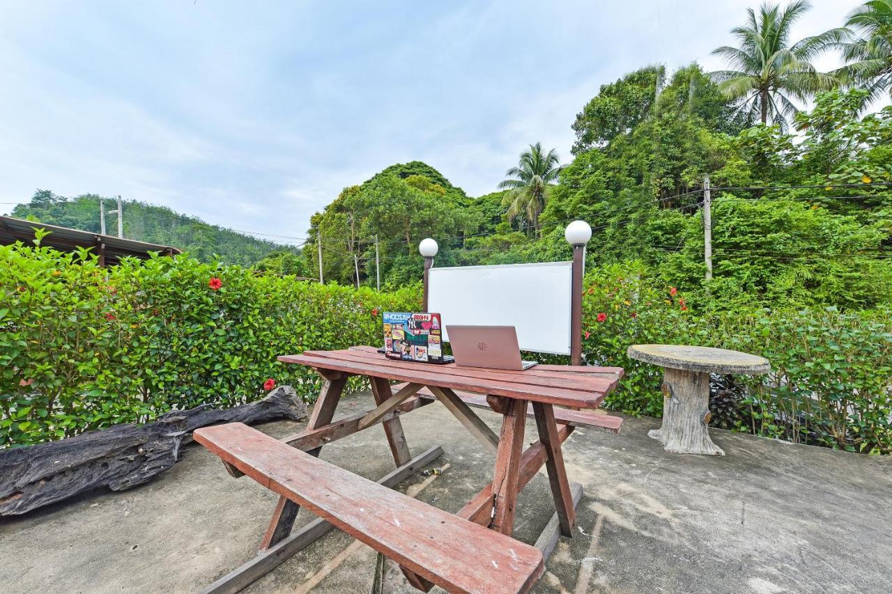 Dtahan Motel Taman Negara Куала-Таган Екстер'єр фото